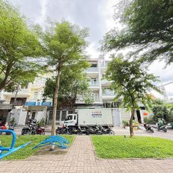 BÁN NHÀ VIEW CÔNG VIÊN ĐƯỜNG SỐ 1 CHỢ TÂN MỸ
